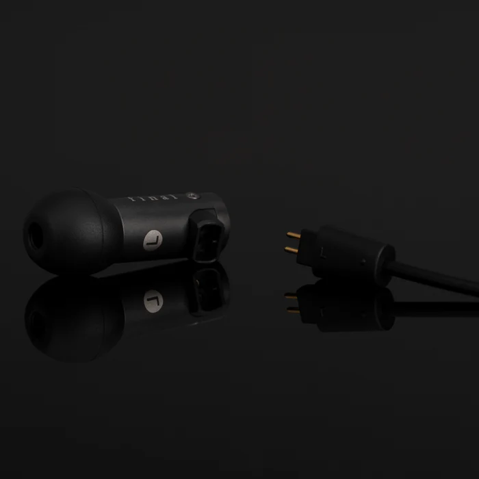 Final Audio S3000